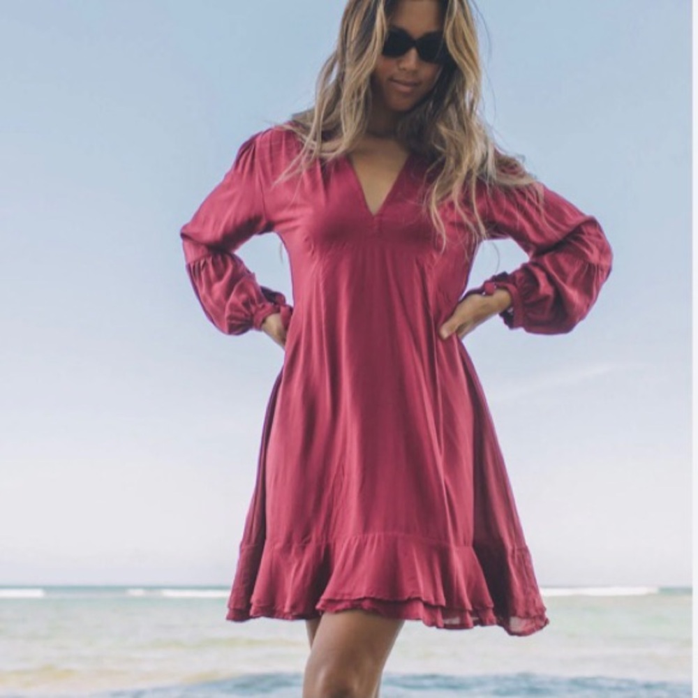 YIREH Aster dress in Berry